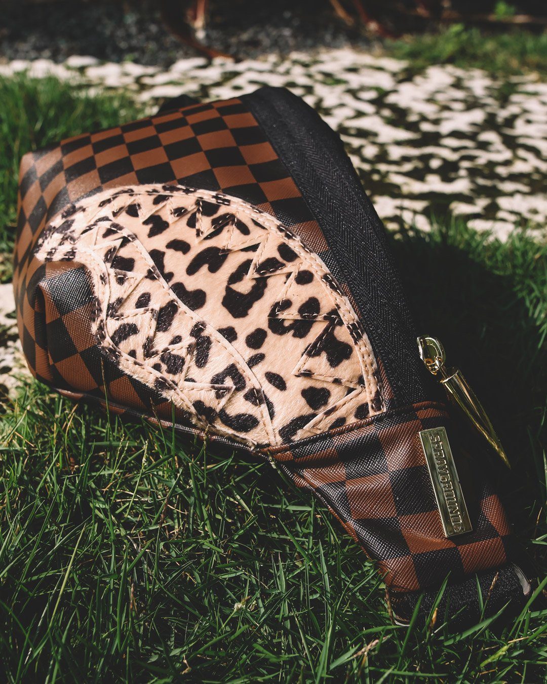 A.i.3 the Legacy Savvy Crossbody - Image 7