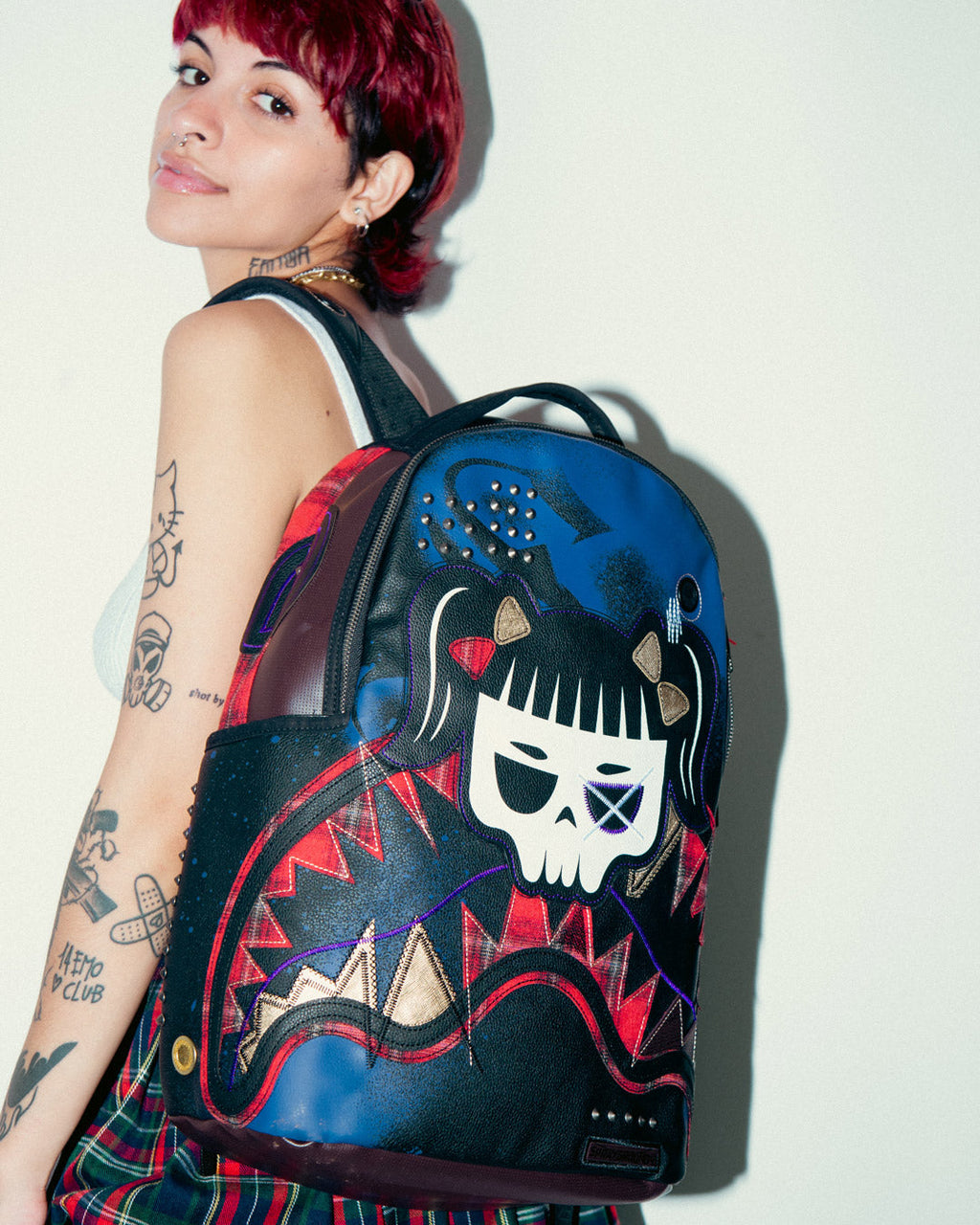 Cazzu Errorcito Punk Shark Backpack - Image 10