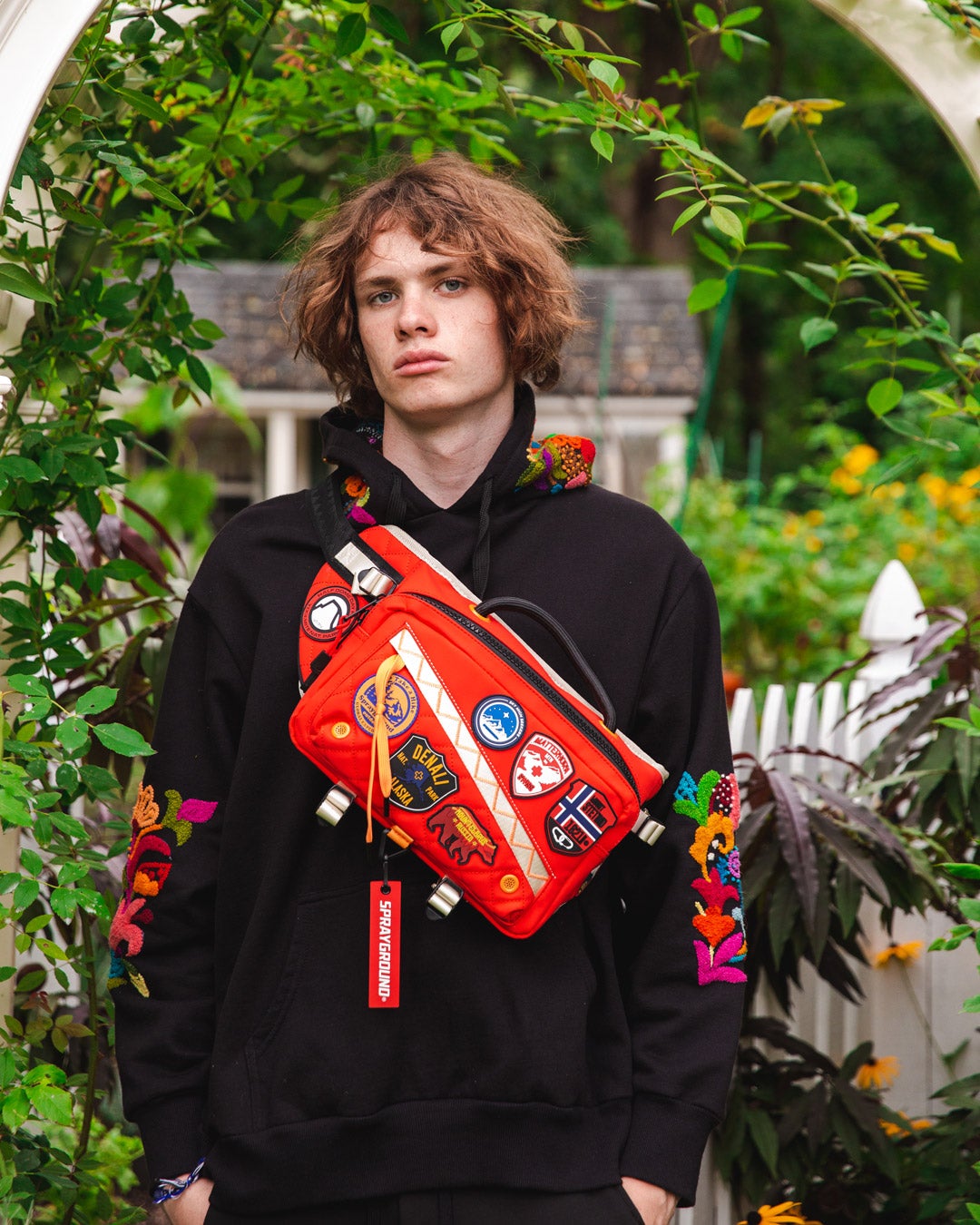 Global Expedition Cargo Crossbody - Image 12