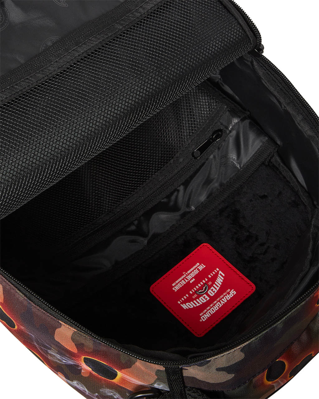 Star Wars Mandalorian Blowout Shark Backpack - Image 15