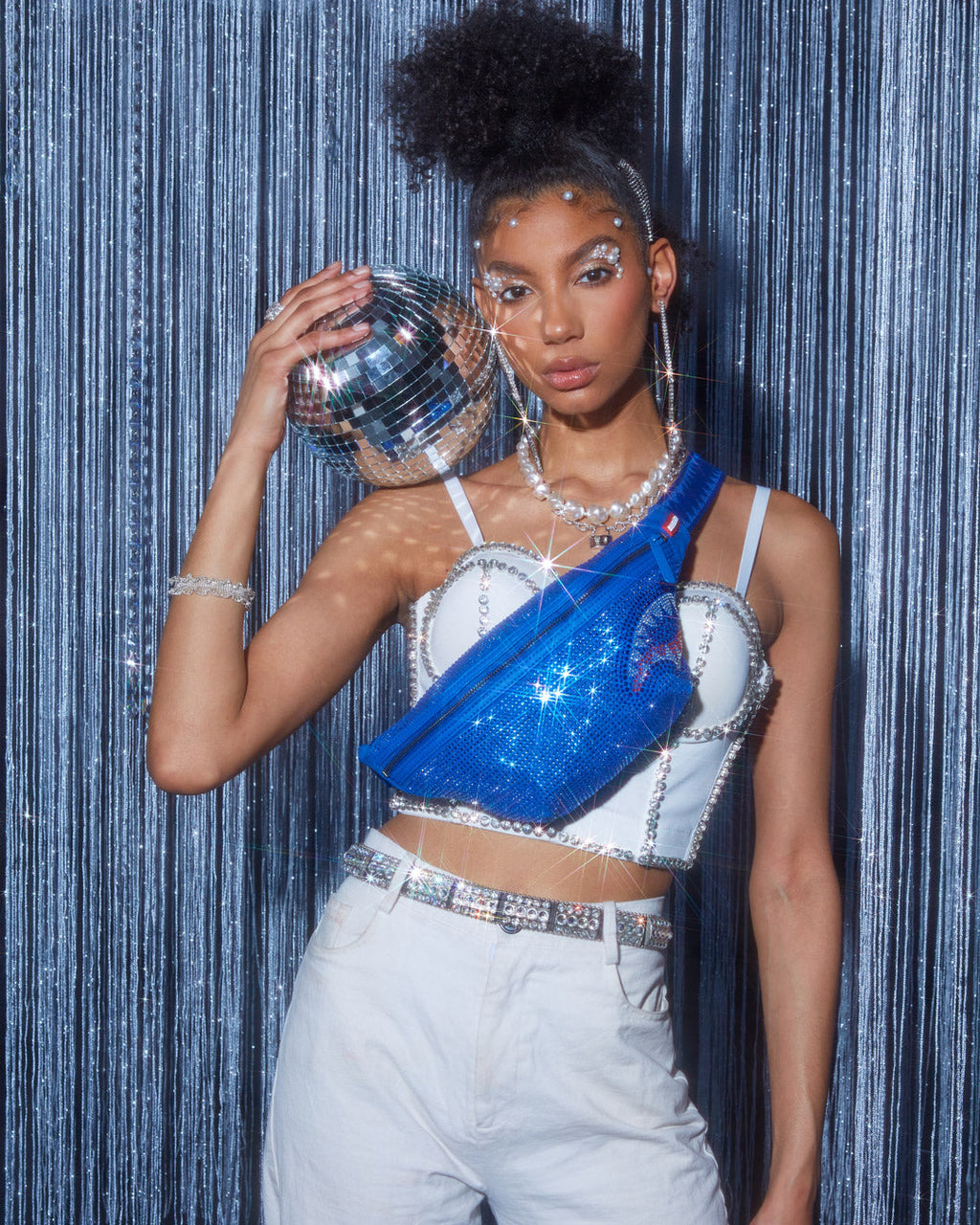 Trinity Ocean Savvy Crossbody - Image 2