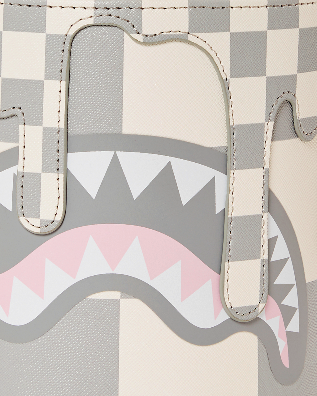 Xtc La Palais Paintbucket Bag - Image 13