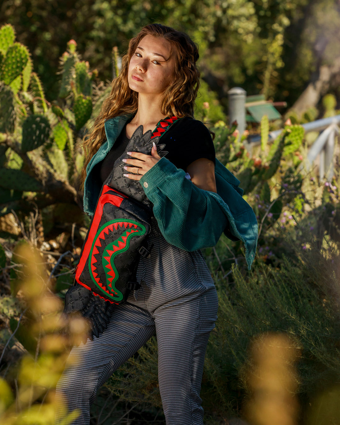 Dinero Wing Crossbody - Image 4