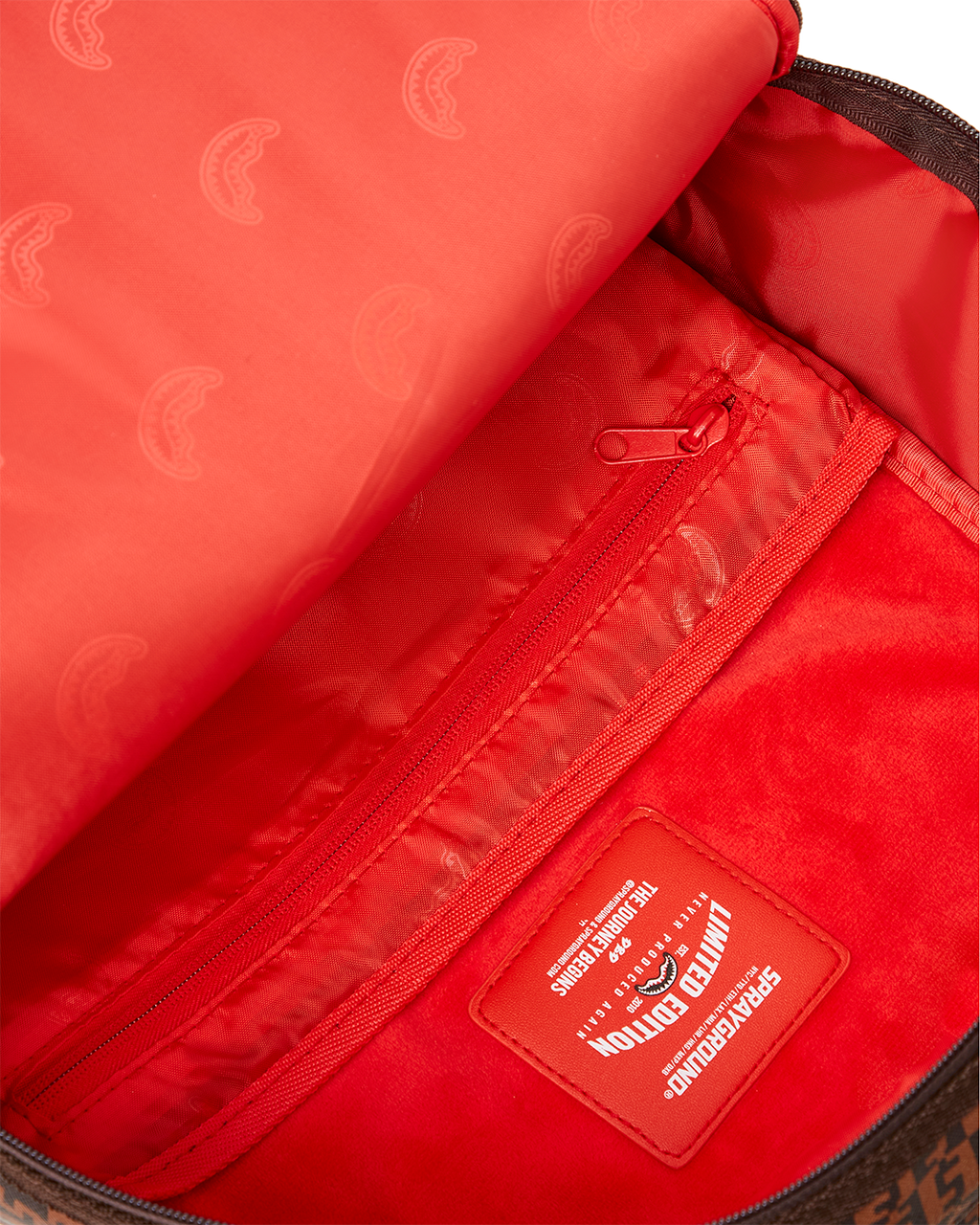 Sharkfinity Backpack (Dlxv) - Image 9