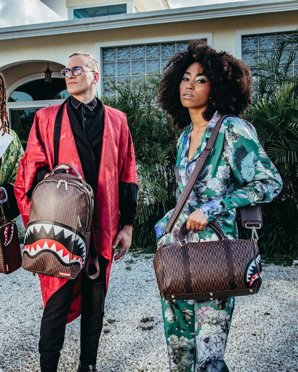 Cashin Checks Savvy Crossbody - Image 4