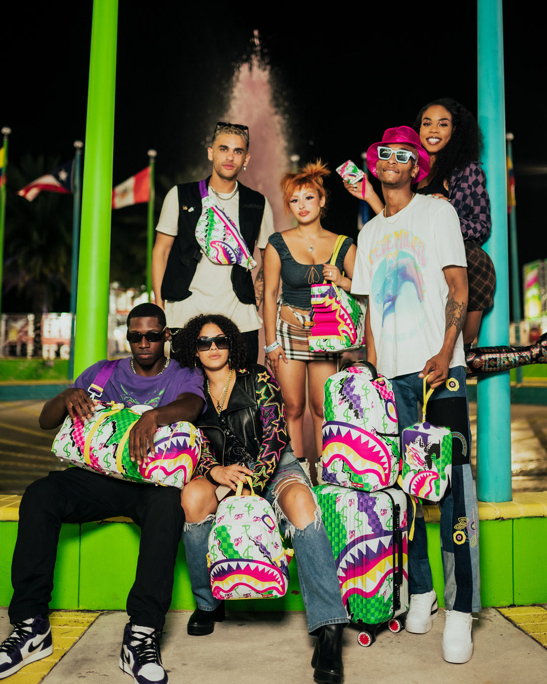 Dreamy Technicolor Savage - Image 8
