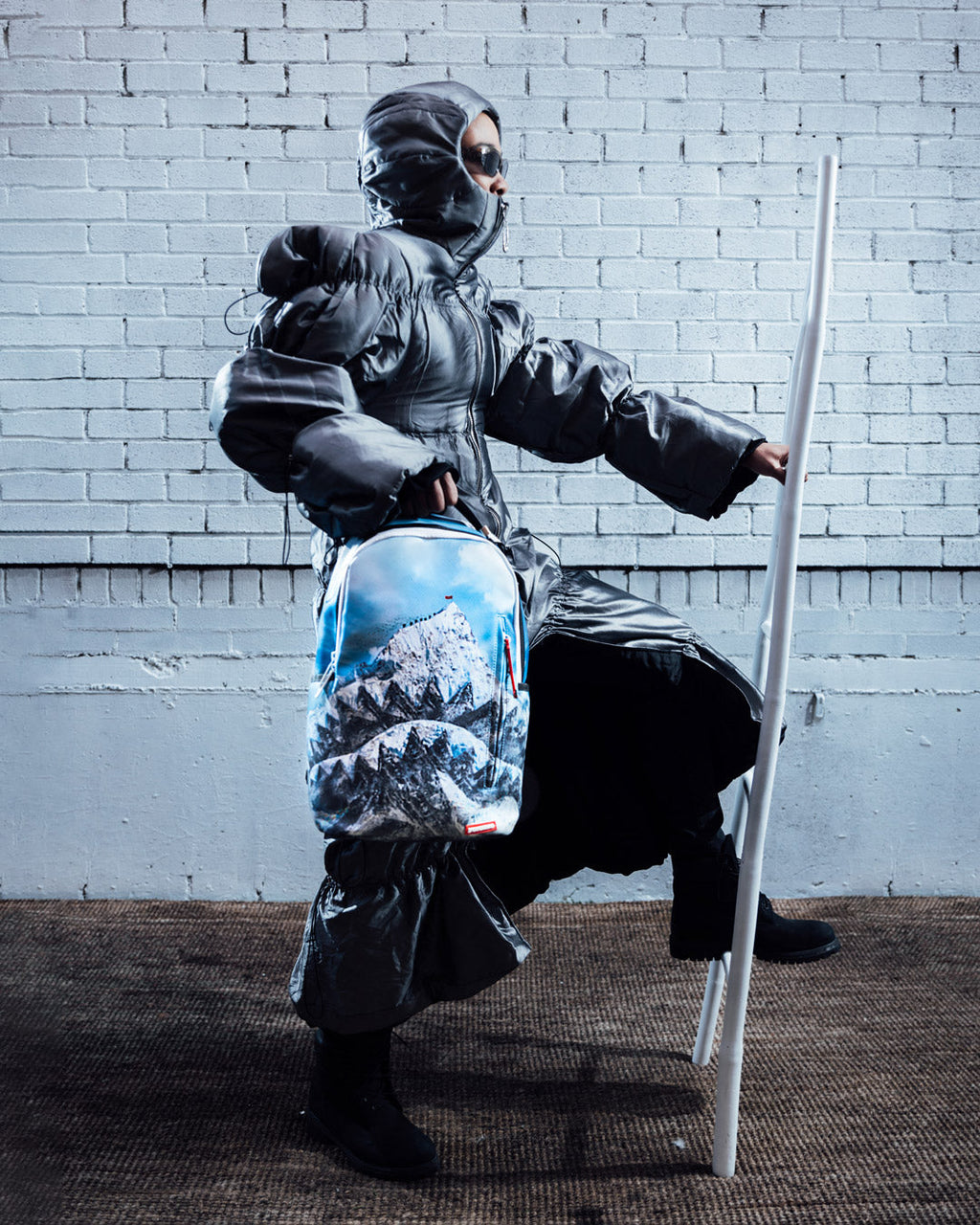 Shark Evere$t Backpack (Dlxv) - Image 4