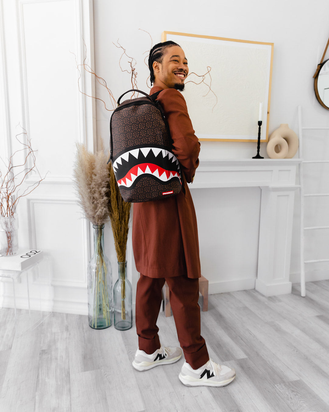 Frenzy Sharks Backpack (Dlxv) - Image 6