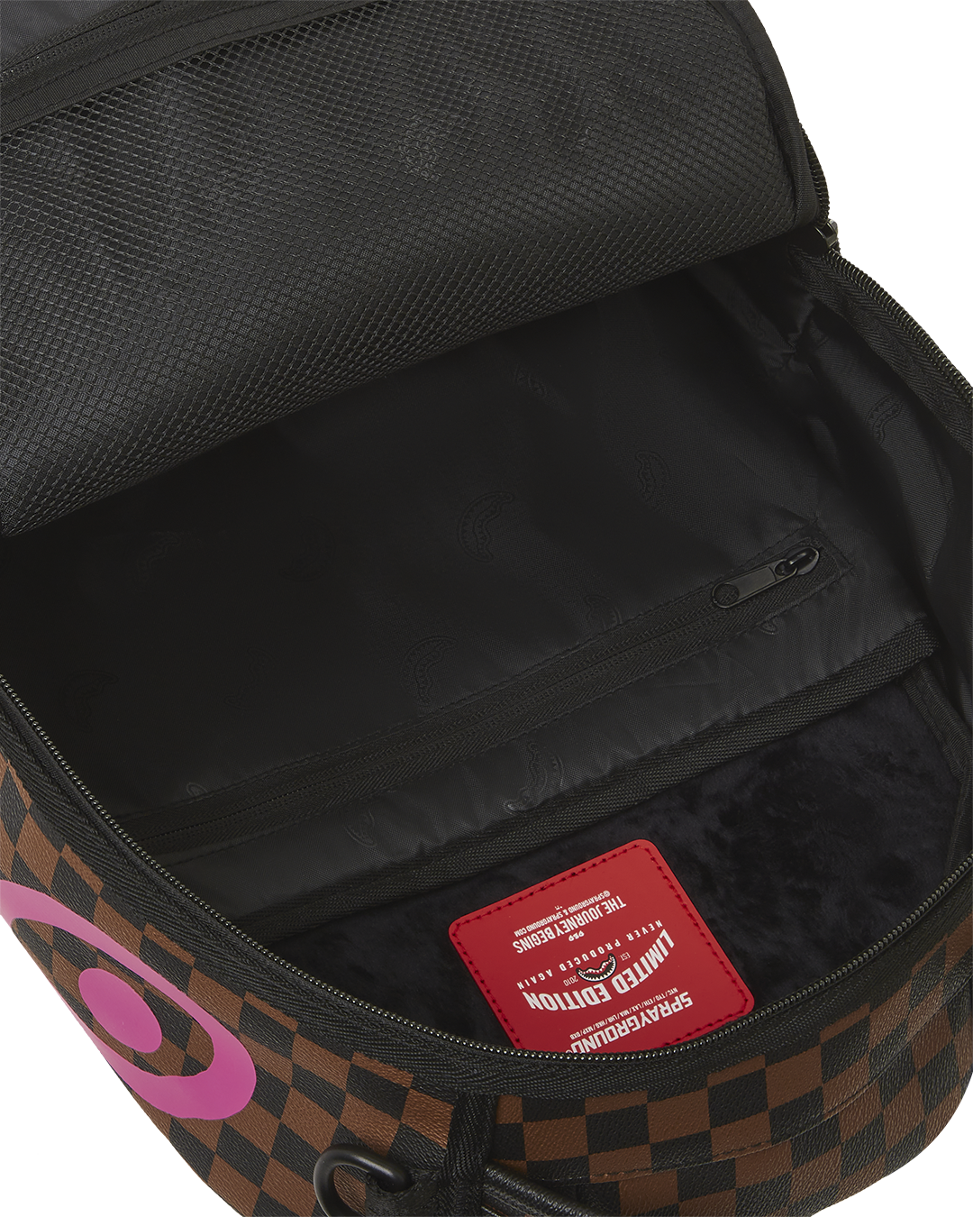 The Artists Touch Backpack (Dlxv) - Image 11