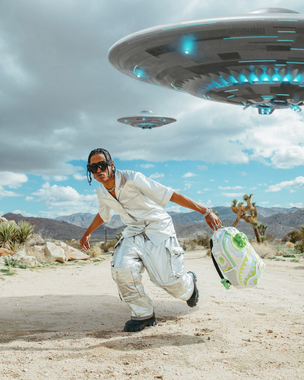Alien Mothership Backpack - Image 6