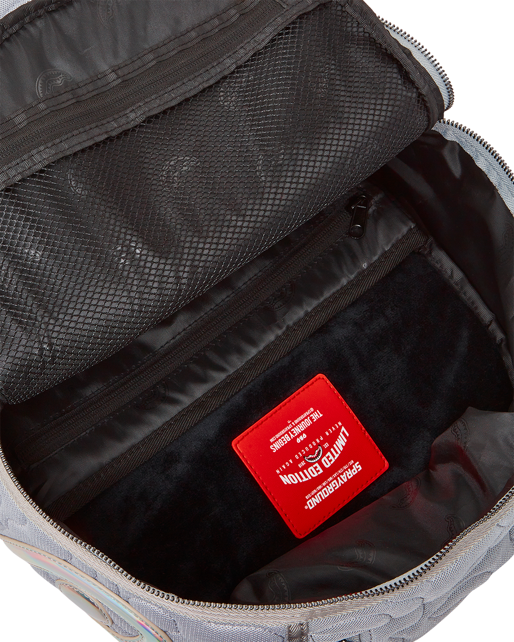 Mirashaku Iridescent Quilt Backpack - Image 14