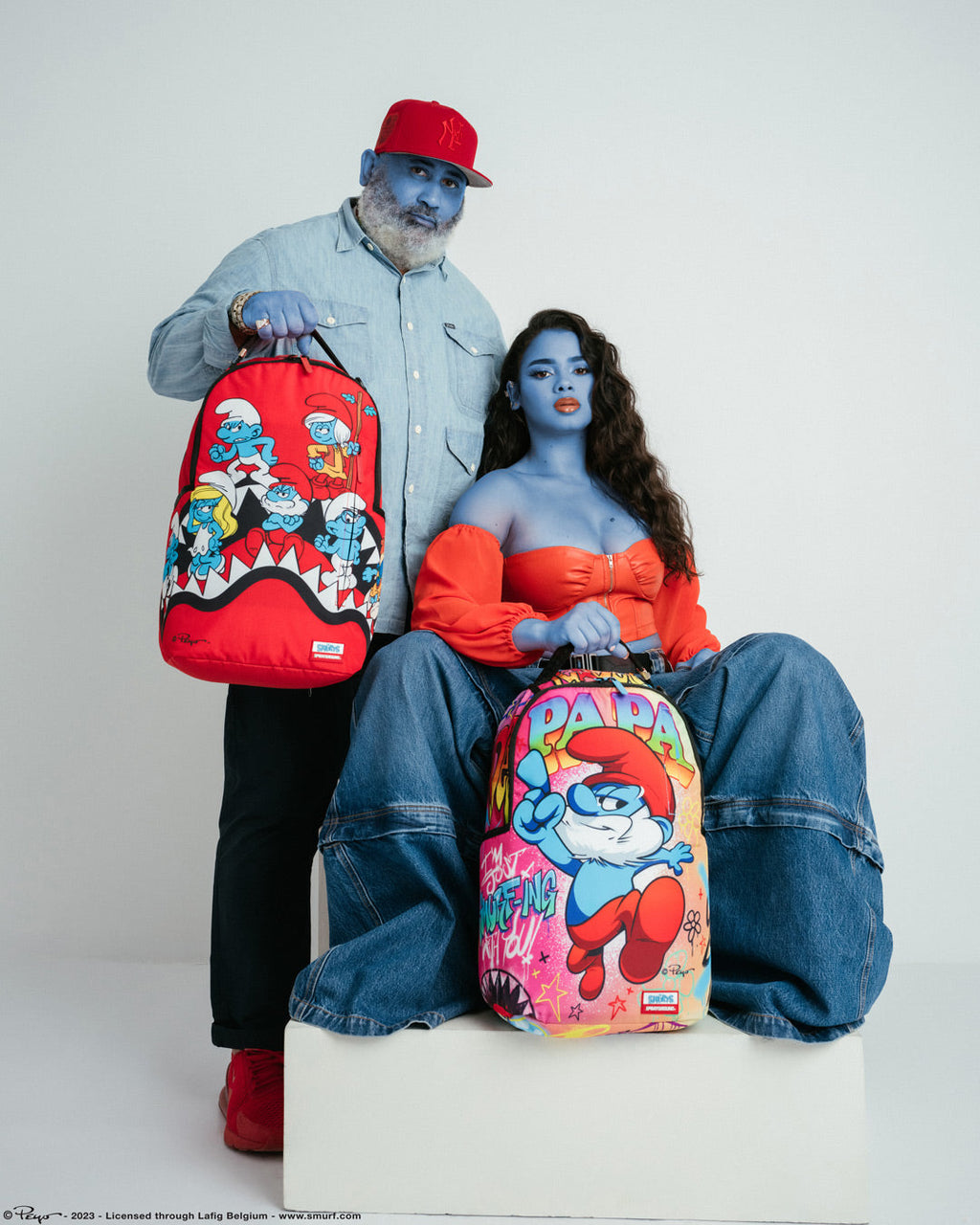 Papa Smurf on the Run Backpack - Image 8