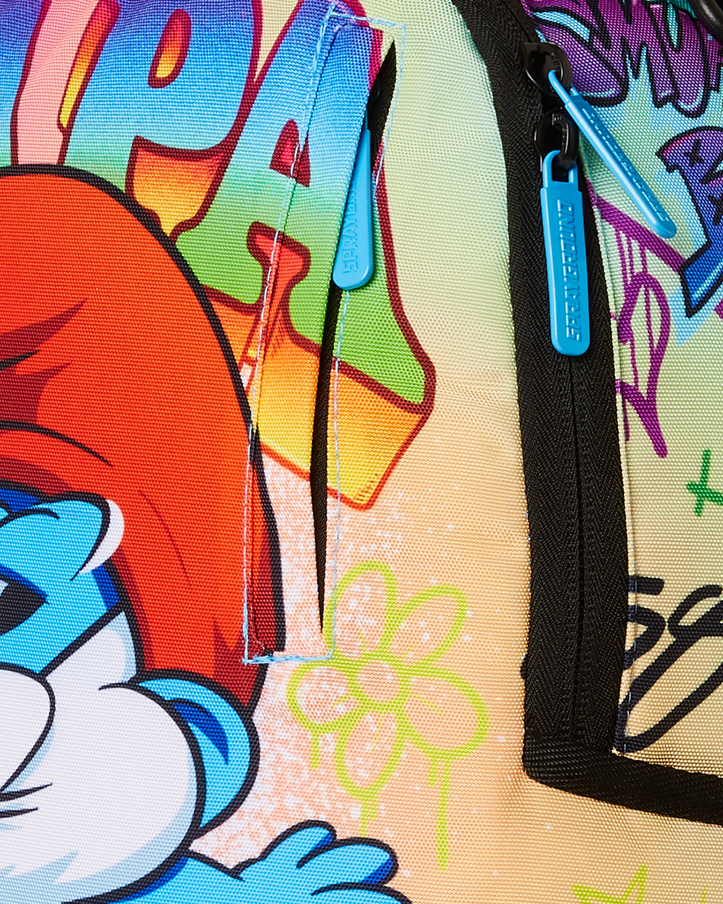 Papa Smurf on the Run Backpack - Image 10