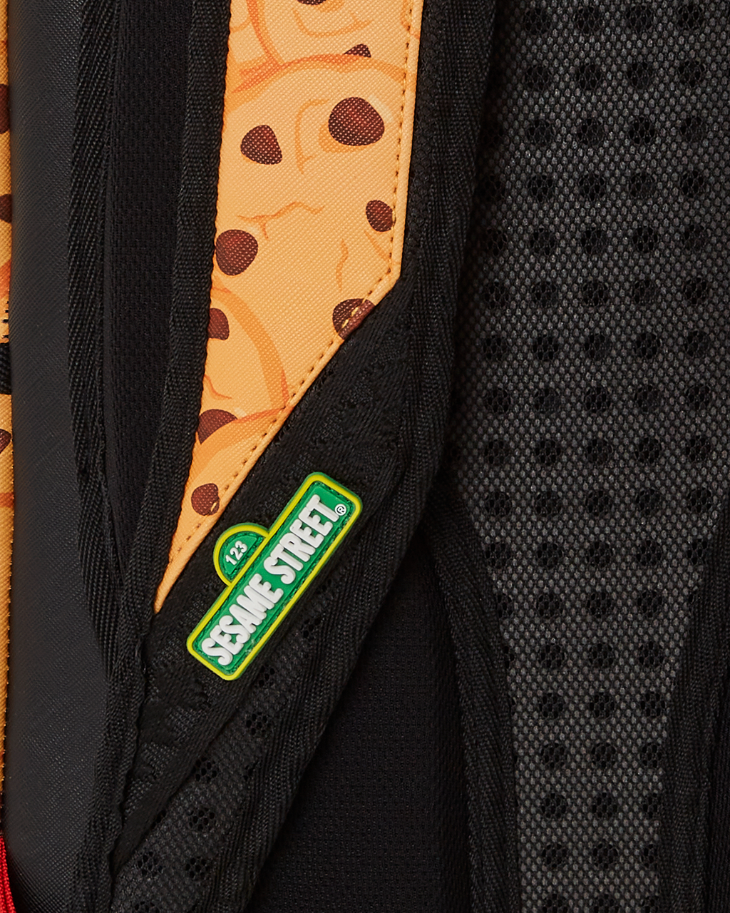 Cookie Monster Reveal Backpack (Dlxv) - Image 12