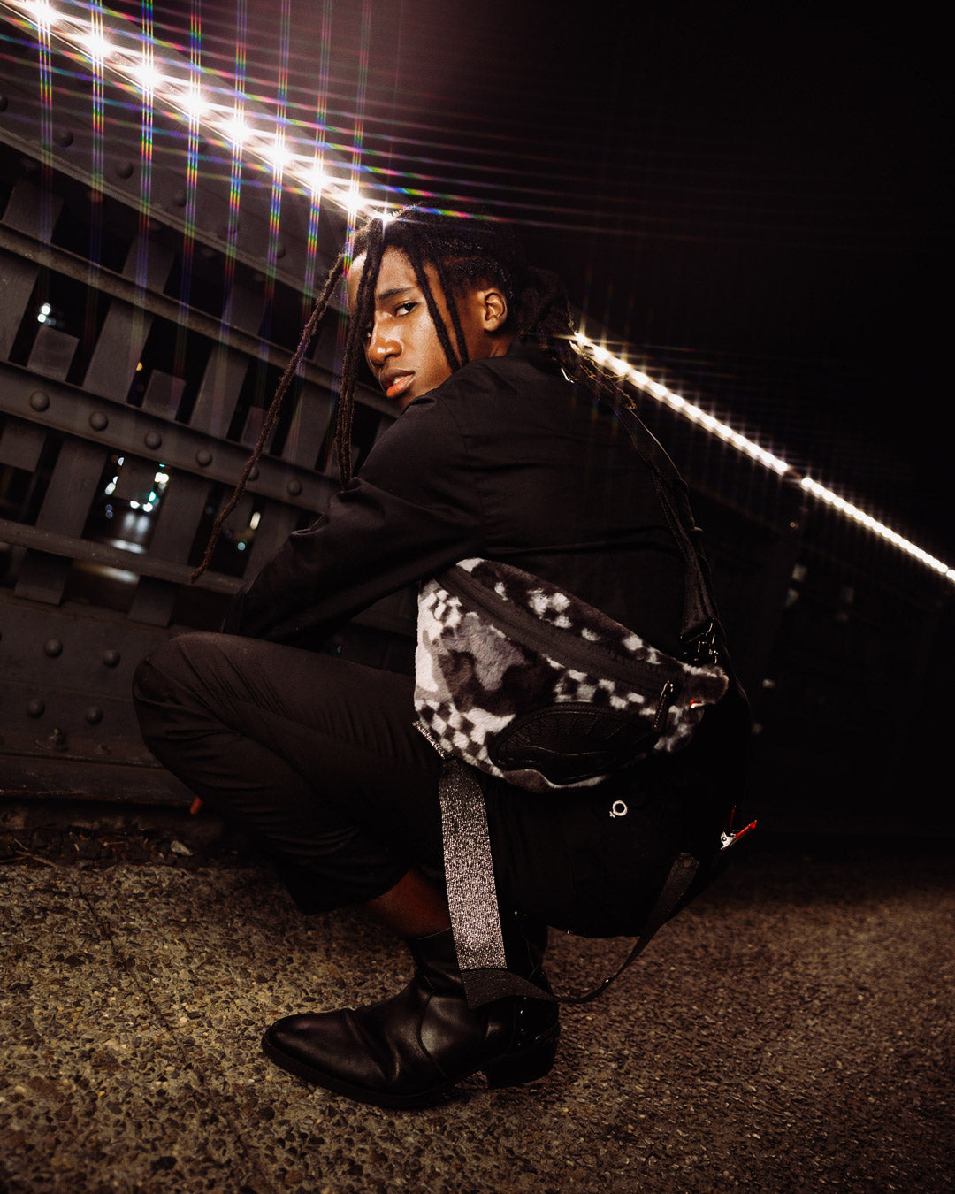 3AM Plush Aspen Highlands Savvy Crossbody - Image 4