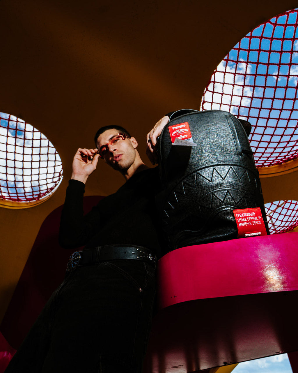 Shark Central Flavor Dlxsv Backpack - Image 8