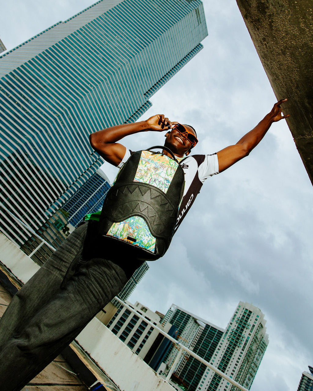 New York to Buenos Aires Dlxsv Backpack - Image 4