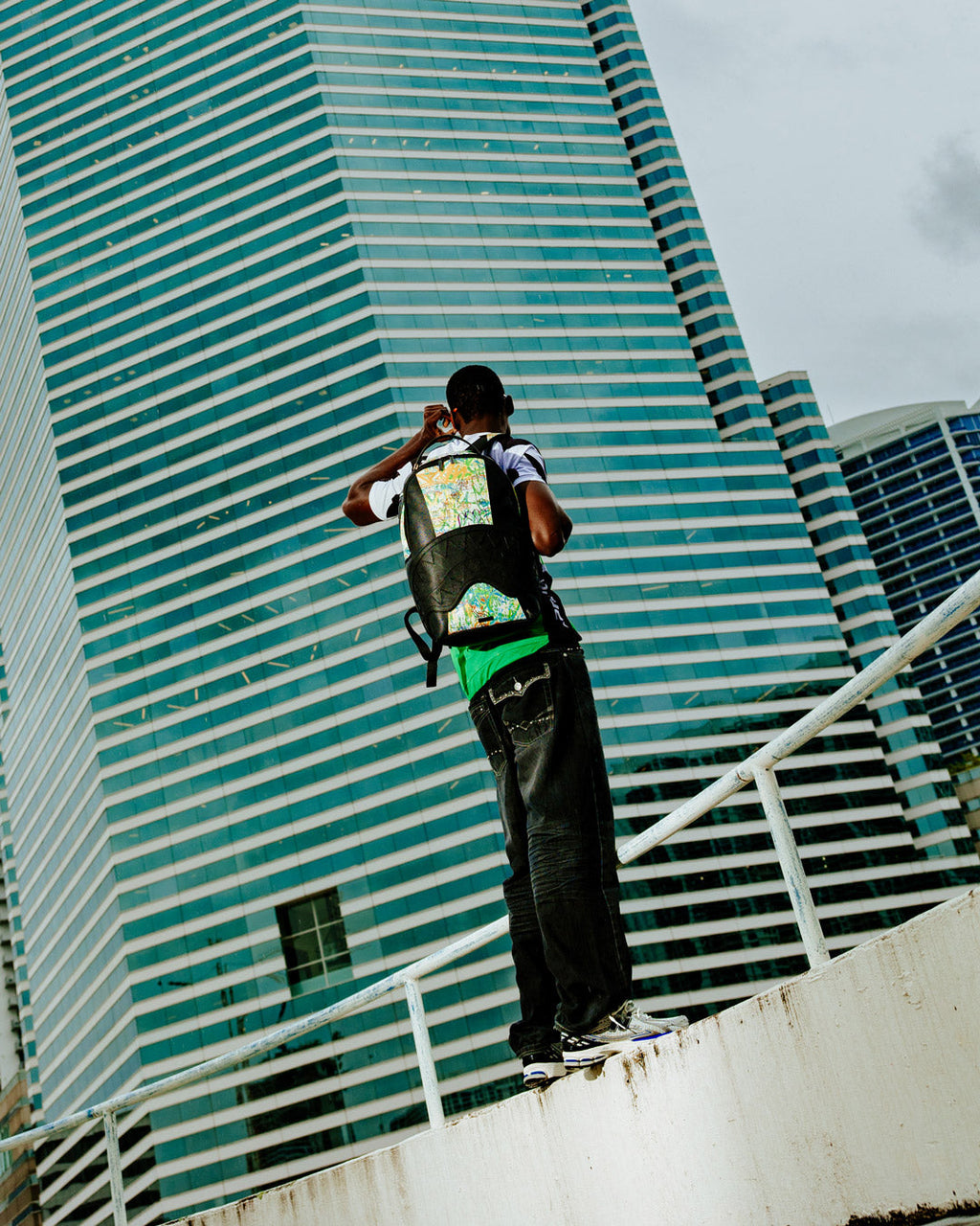 New York to Buenos Aires Dlxsv Backpack - Image 8