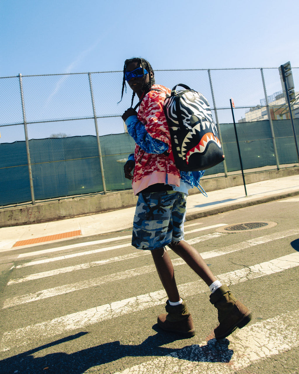 Ze Shark Predator Backpack - Image 2