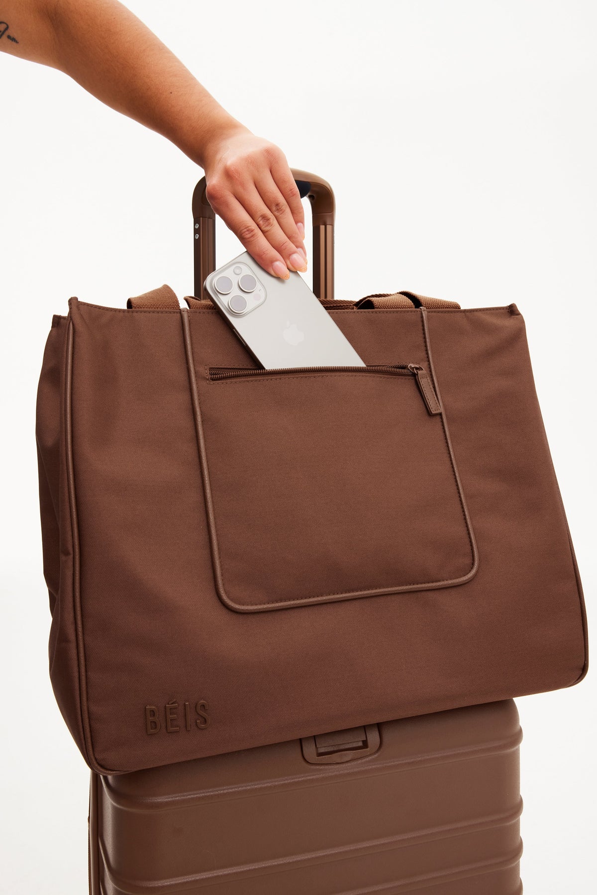 The East To West Tote in Maple - Image 11