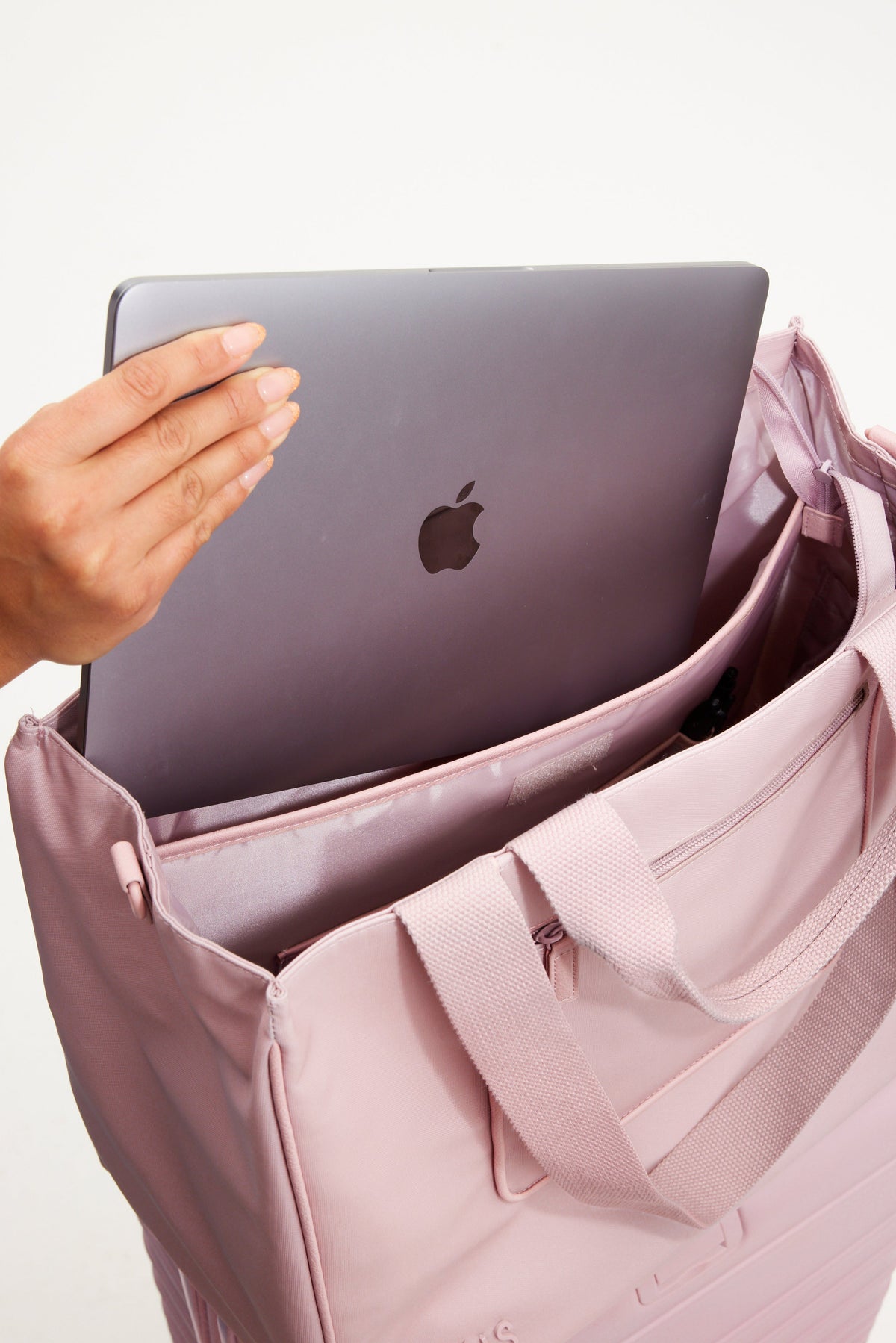 The East To West Tote in Atlas Pink - Image 8