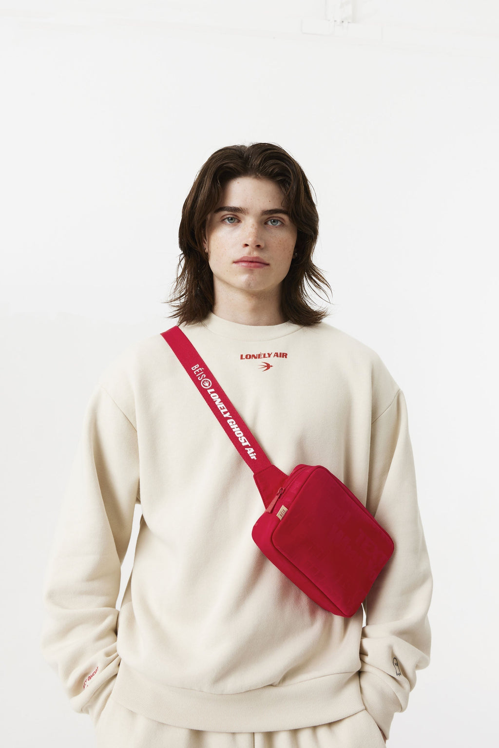 Resale The Belt Bag in Text Me Red - Image 5