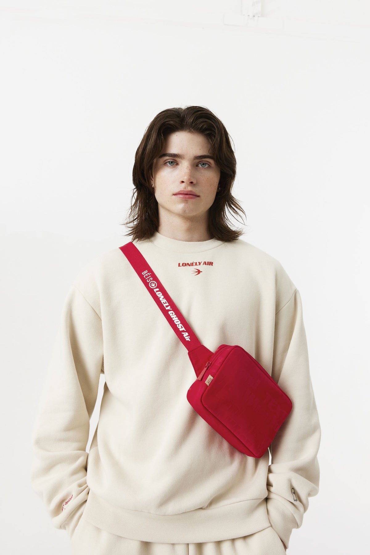 Resale The Belt Bag in Text Me Red - Image 5