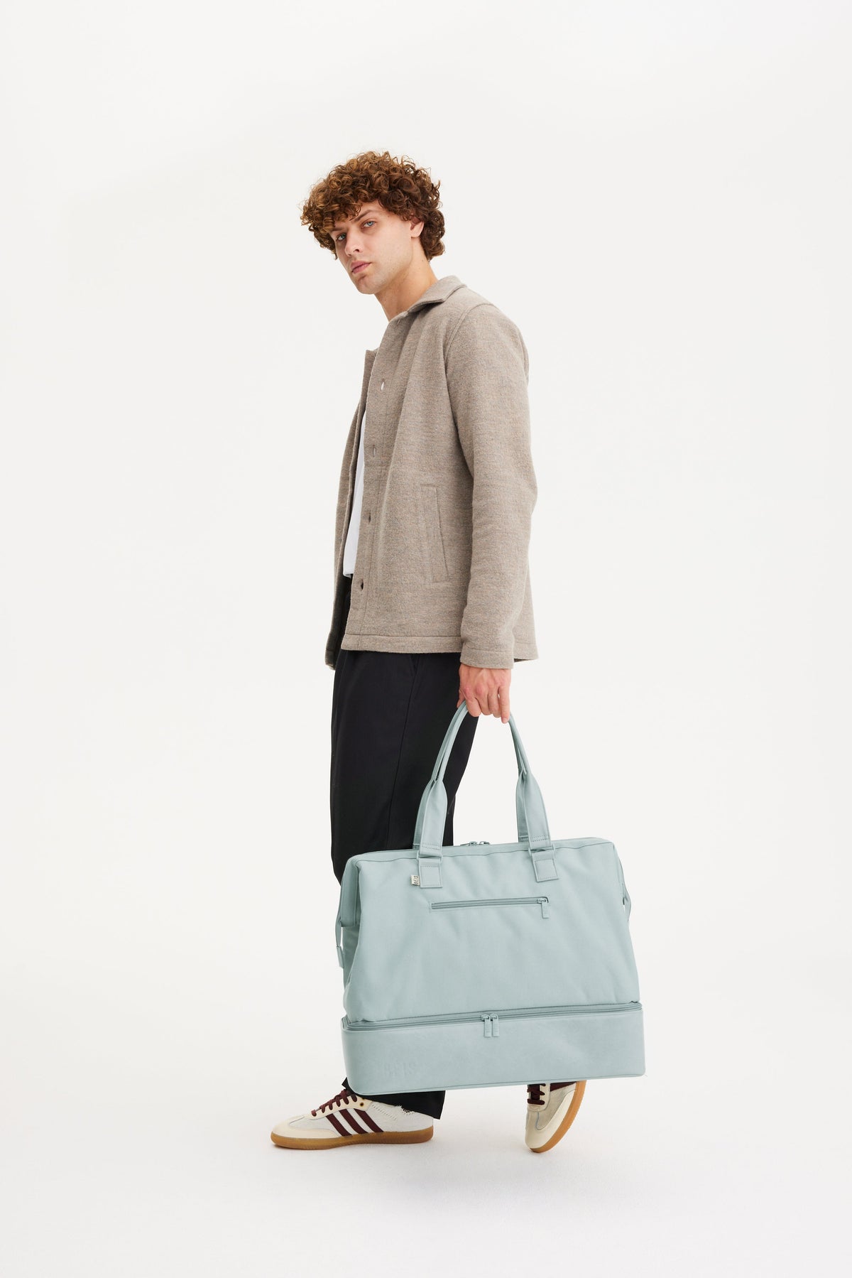 Resale The Weekender in Slate - Image 5