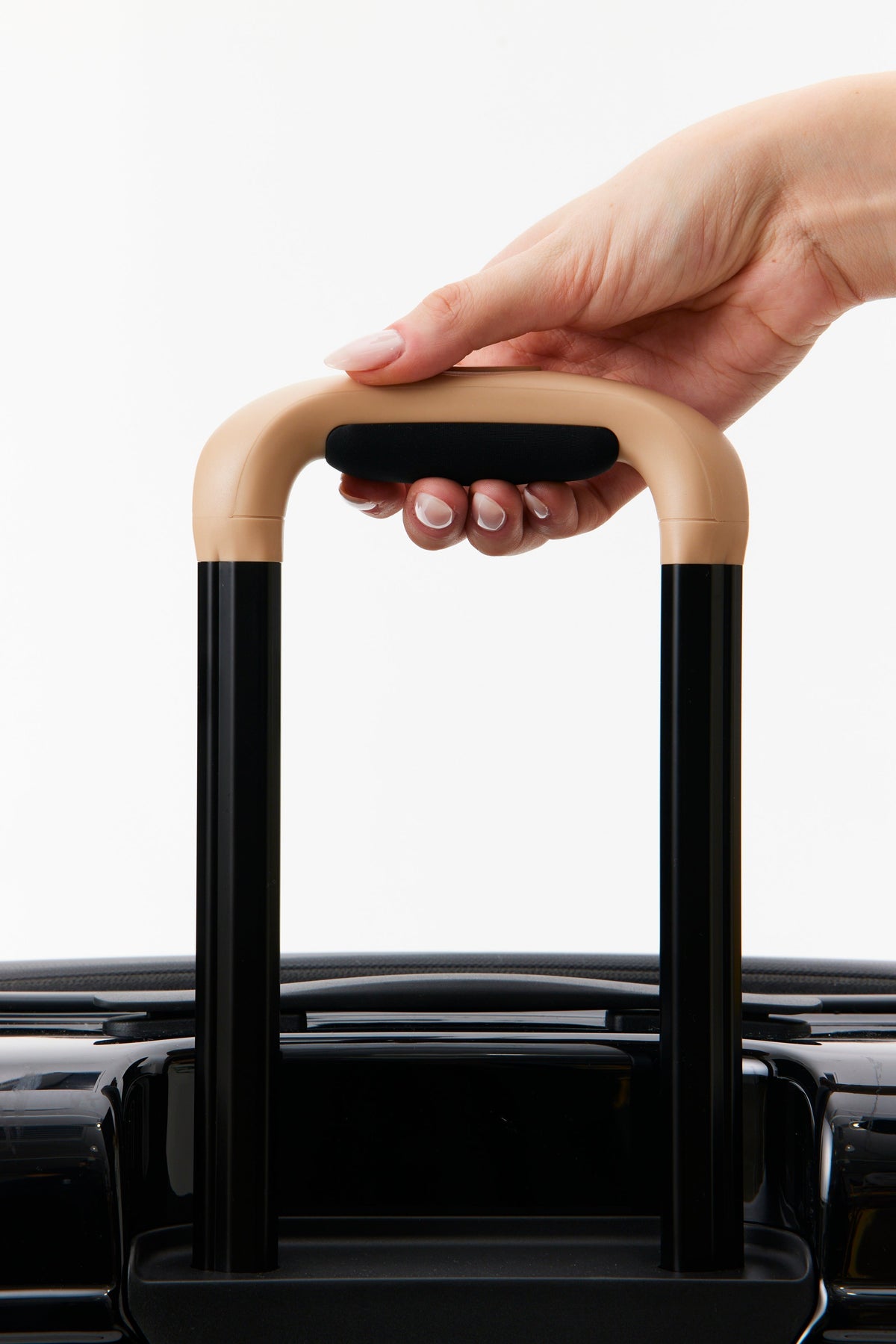 Resale The Carry-On Roller in Glossy Black - Image 9