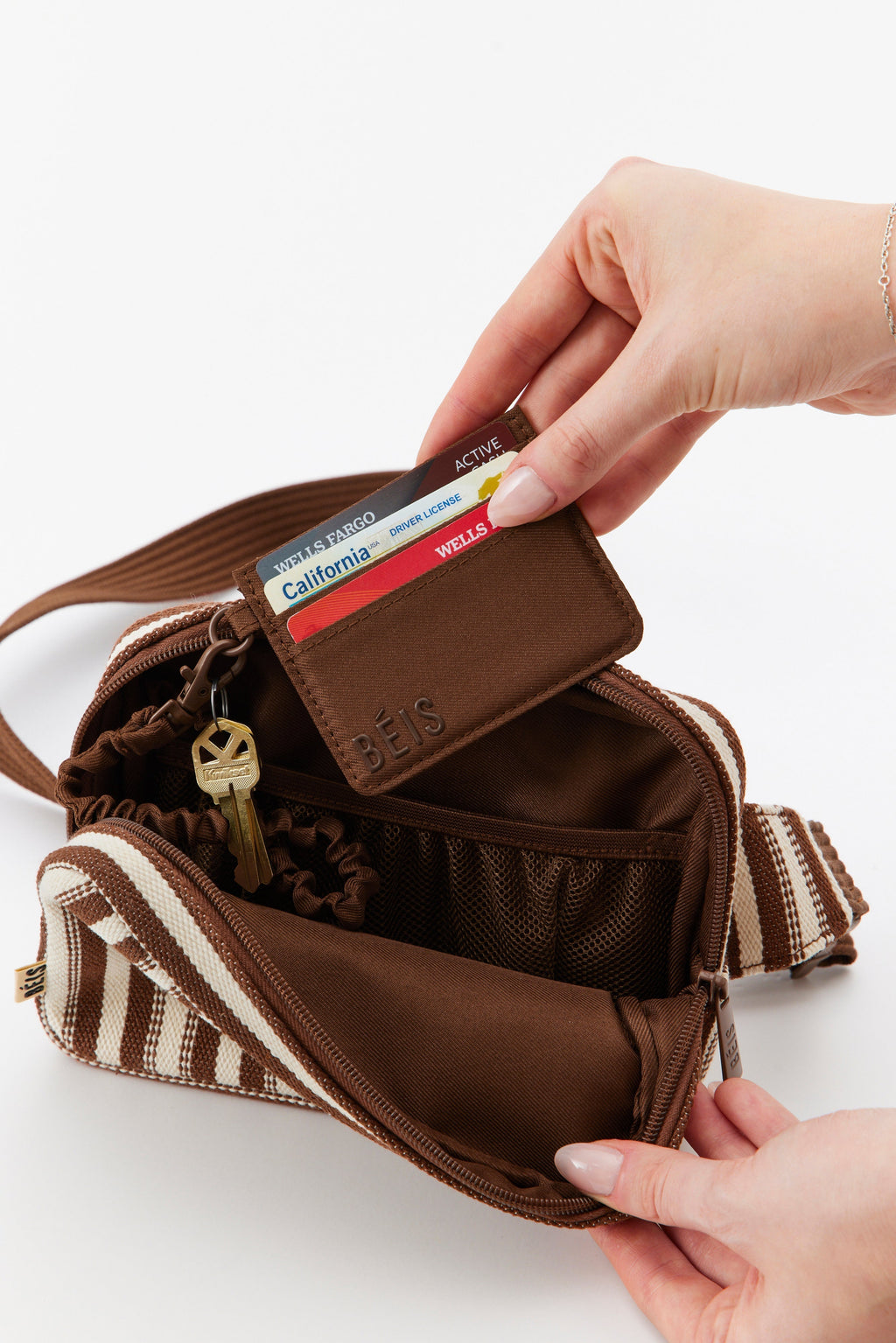 Resale The Belt Bag in Maple Stripe - Image 3
