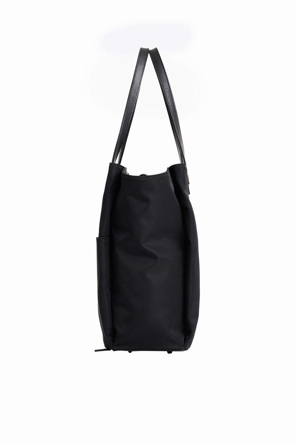 Resale The Commuter Tote in Black - Image 13