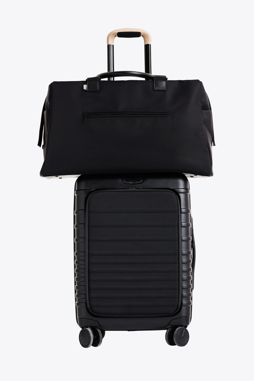 Resale The Commuter Duffle in Black - Image 18
