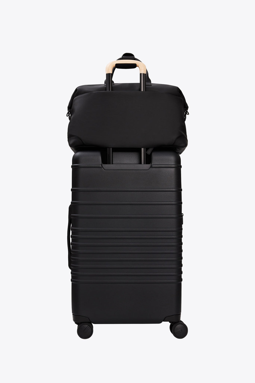 Resale The Premium Duffle in Black - Image 4