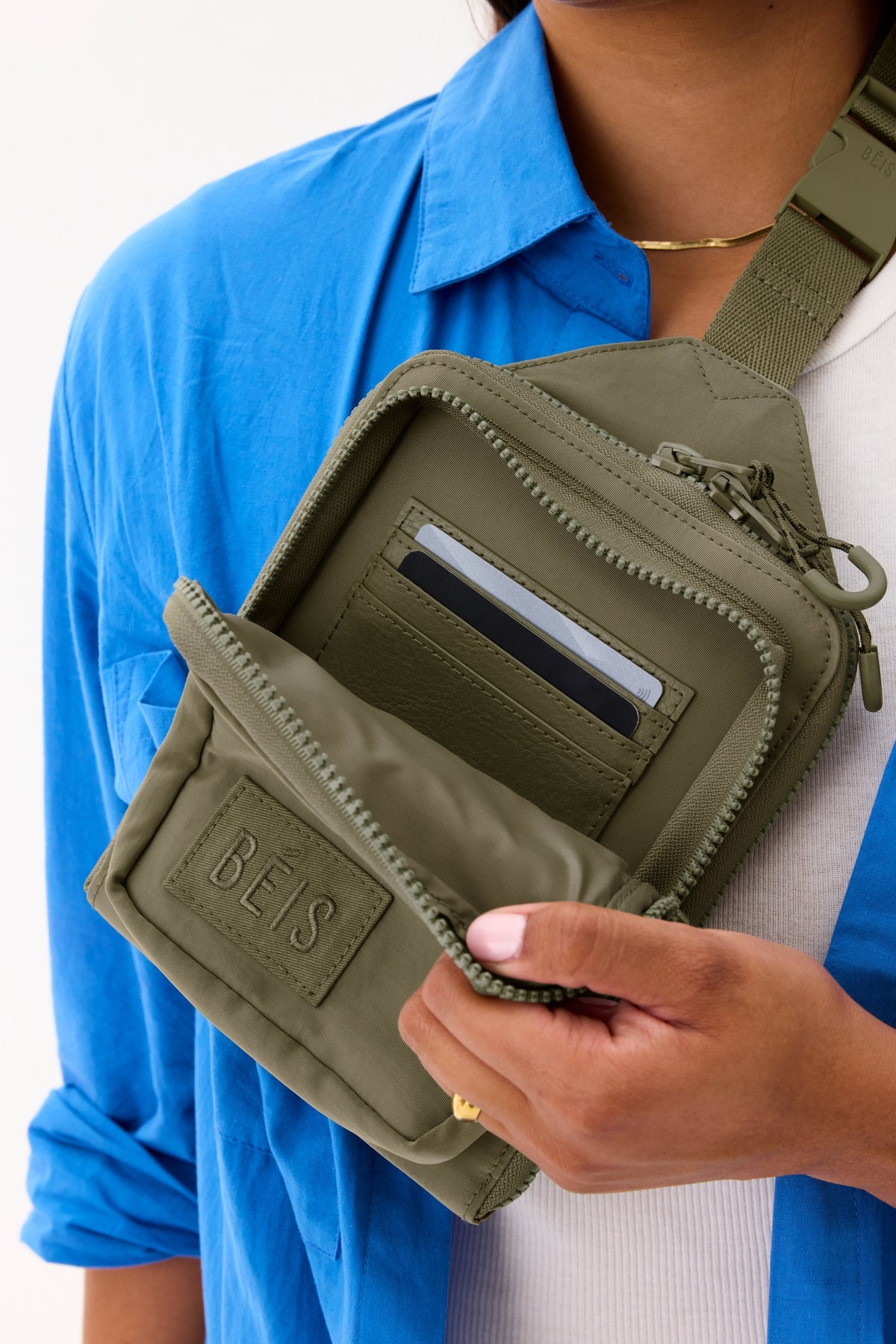 Resale The Sport Sling in Olive - Image 6