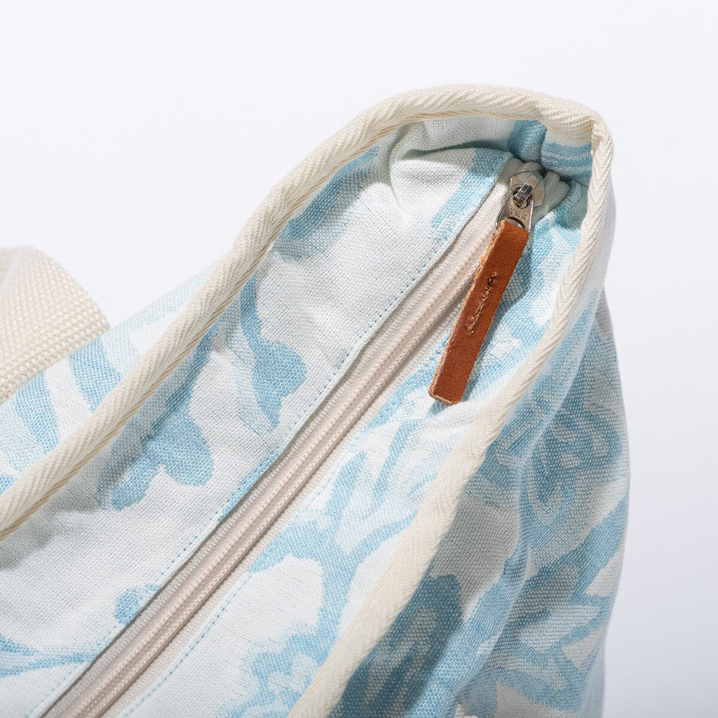 The Beach Bag - Image 4