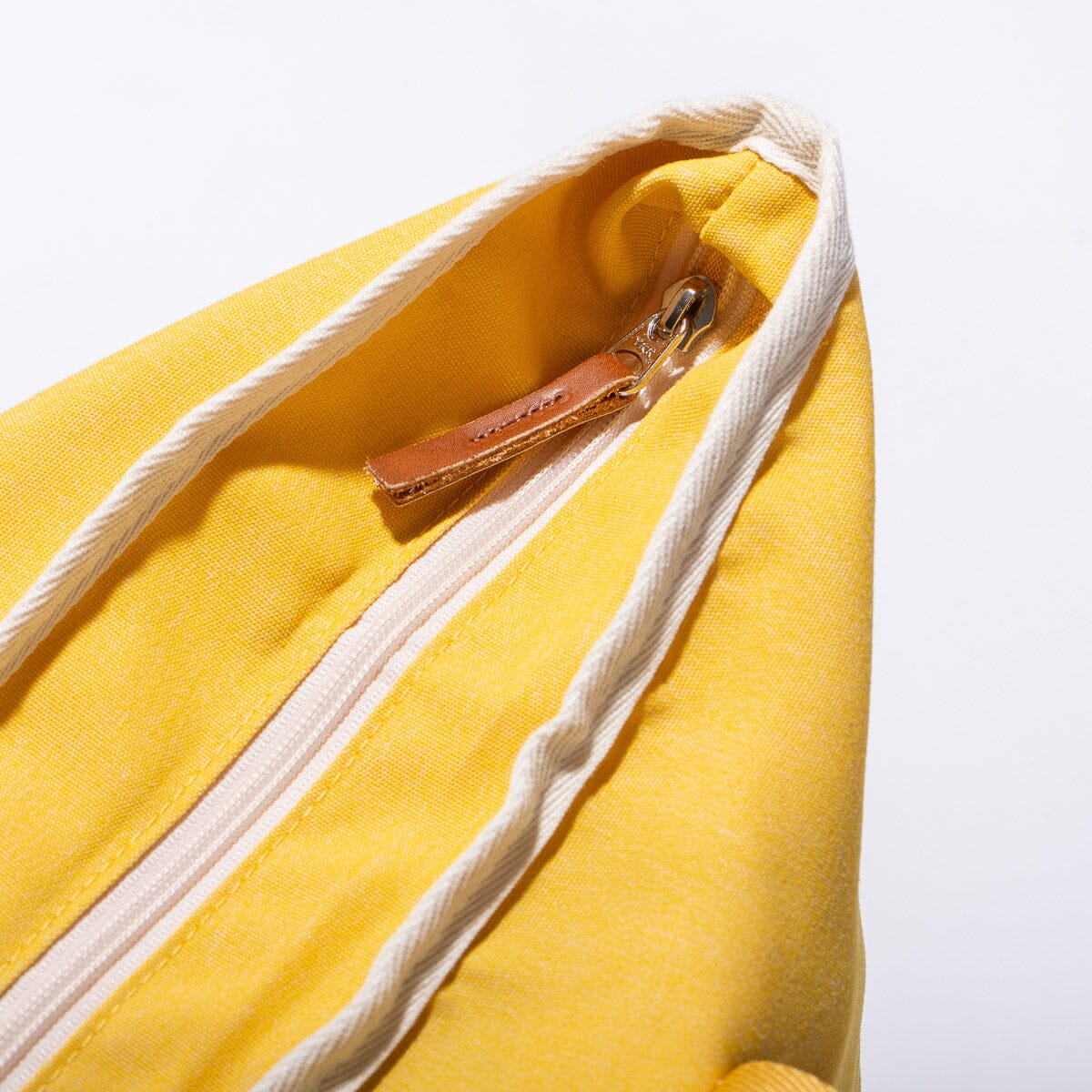 The Beach Bag - Image 5