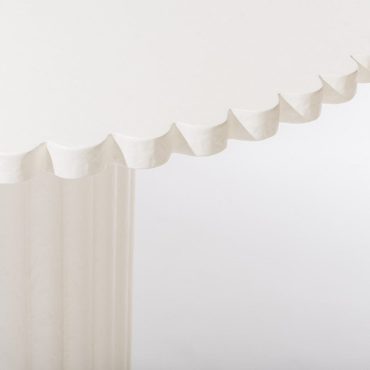 The Daisy Dining Table - Image 5