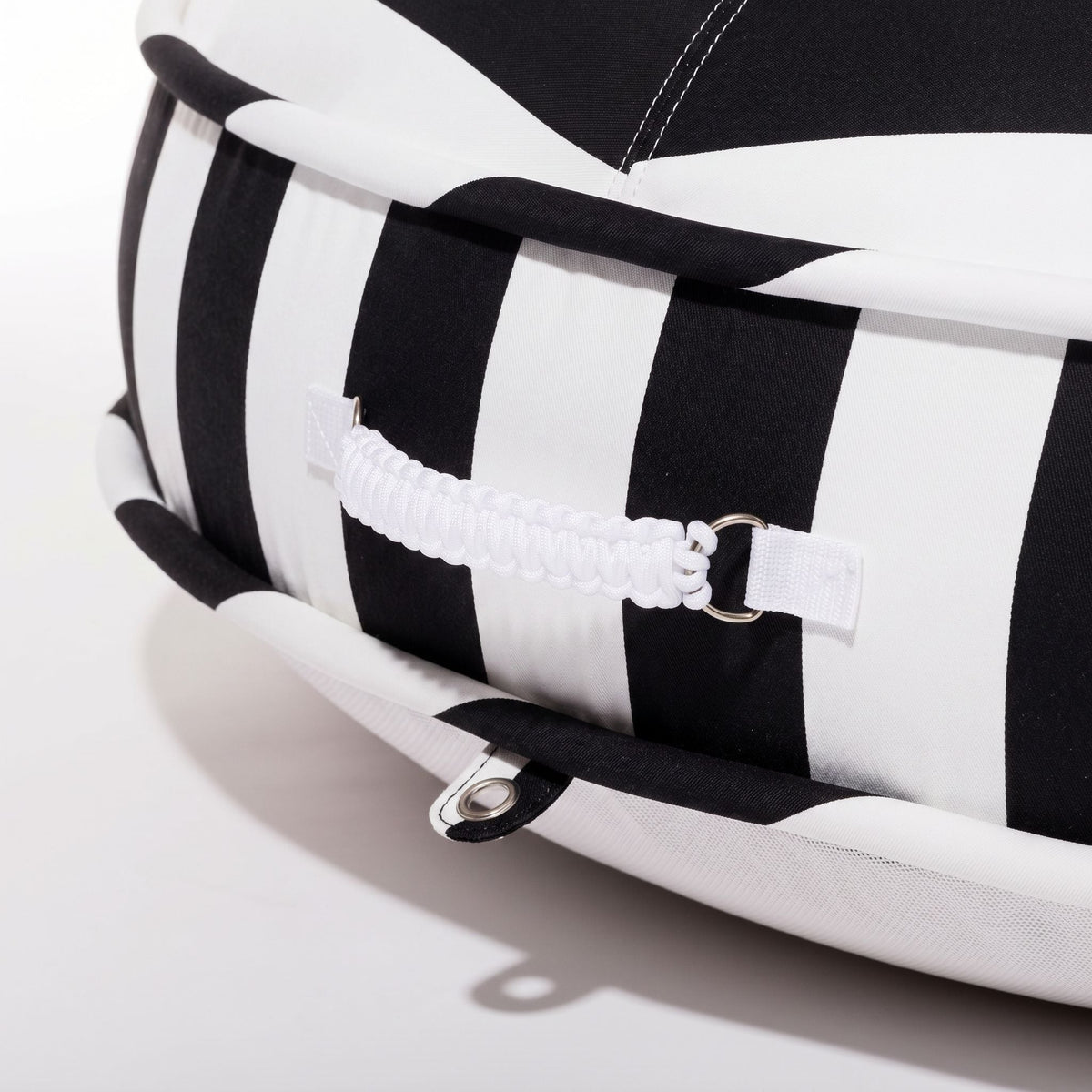 The Canvas Pool Ring - Image 3