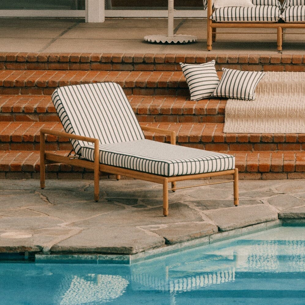 The WES Sun Lounger - Image 2