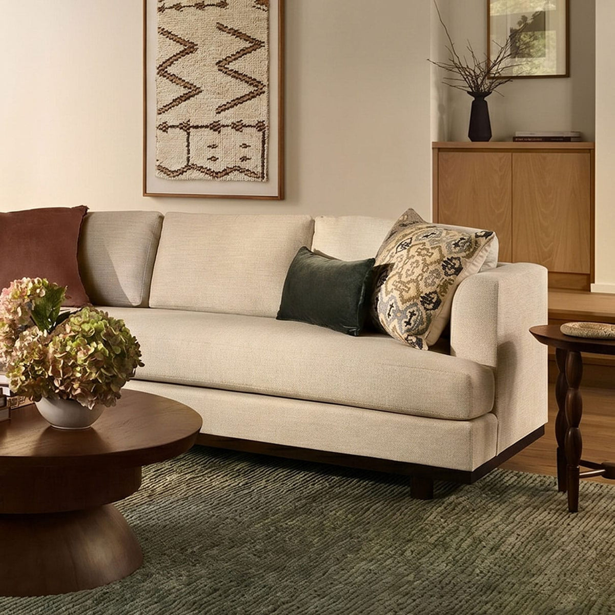 Beck Sofa - Image 25