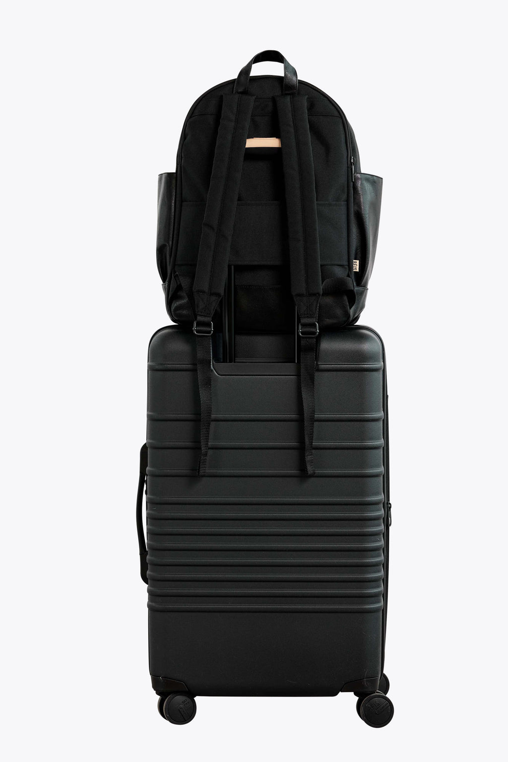 Resale The Travel Backpack in Black - Image 5
