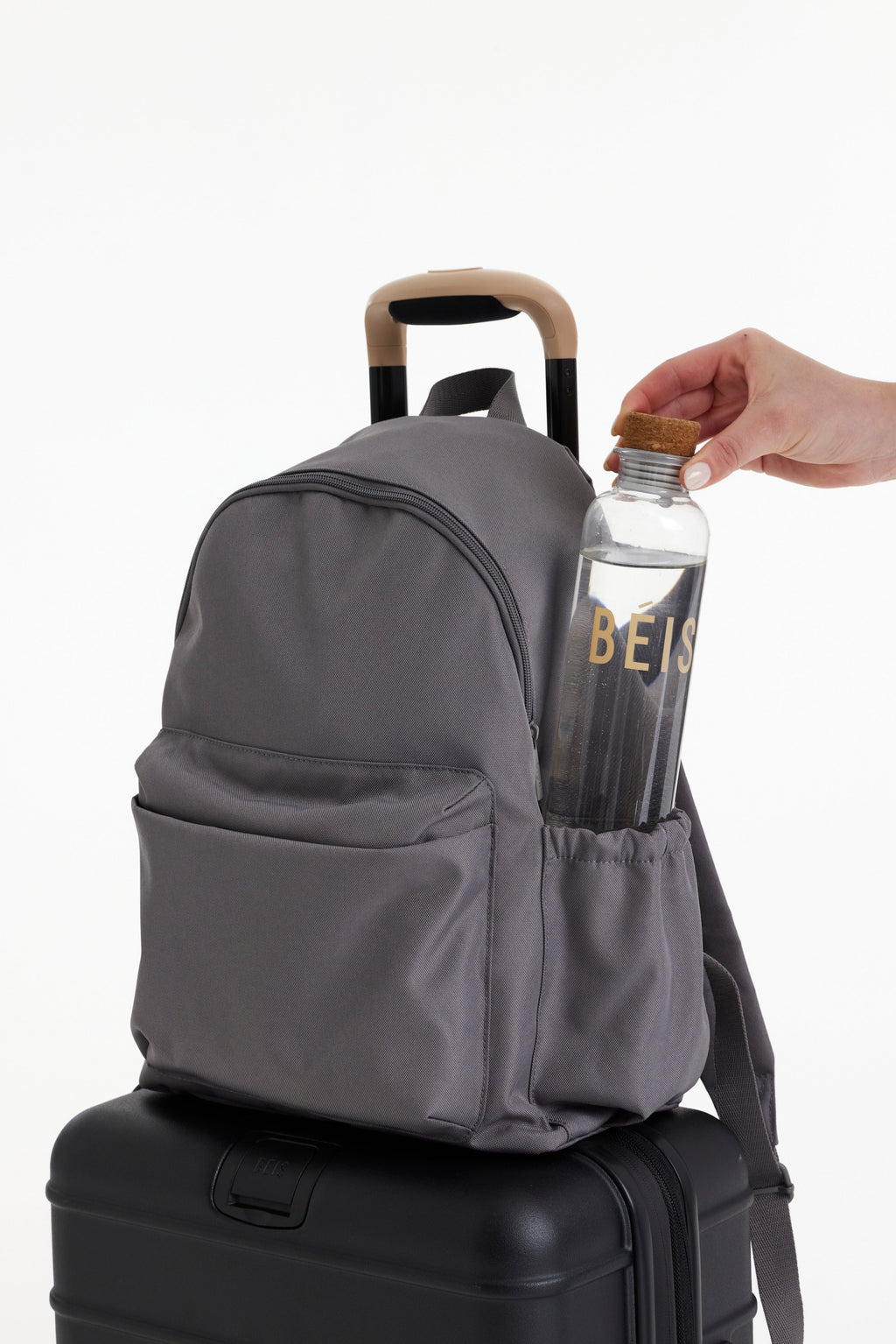 Resale The BÉISics Backpack in Grey - Image 6