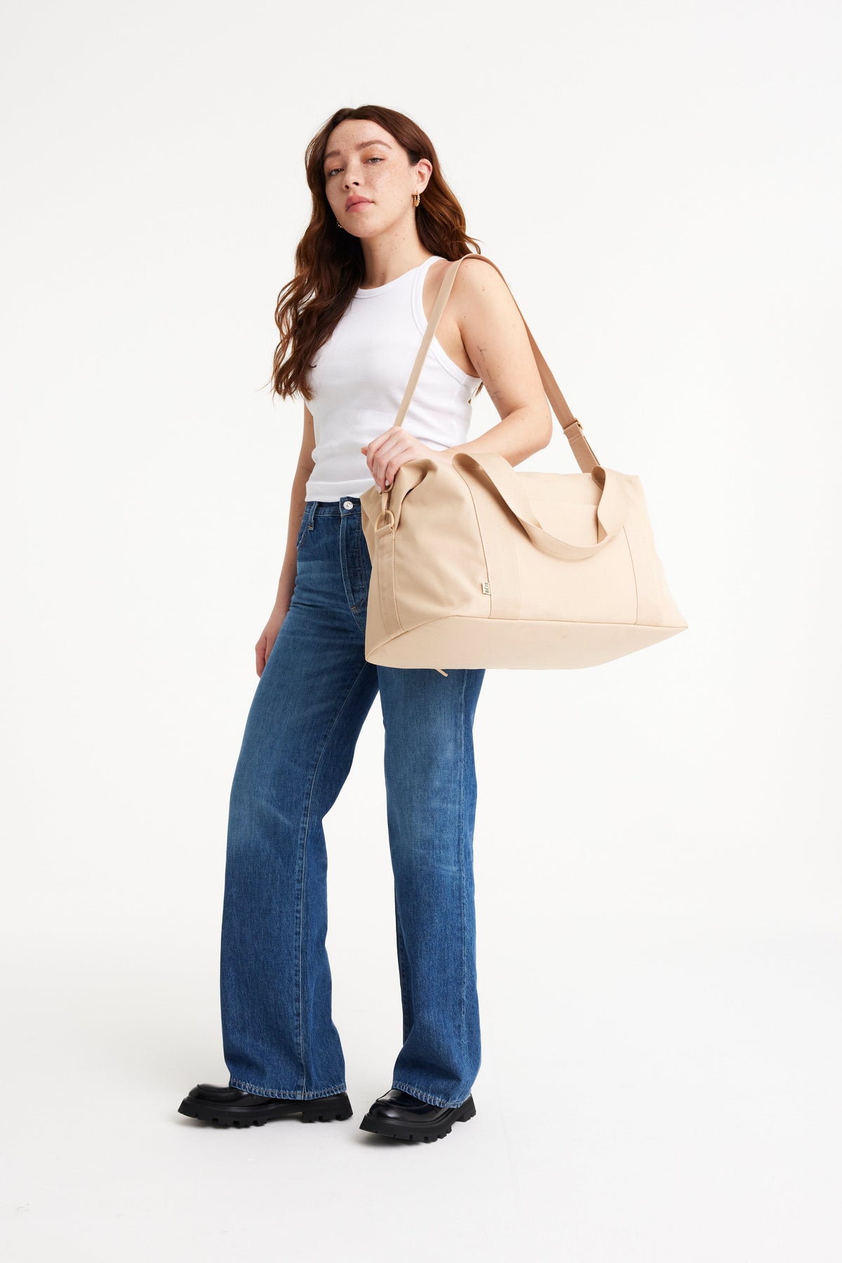 Resale The BÉISics Duffle in Beige - Image 5