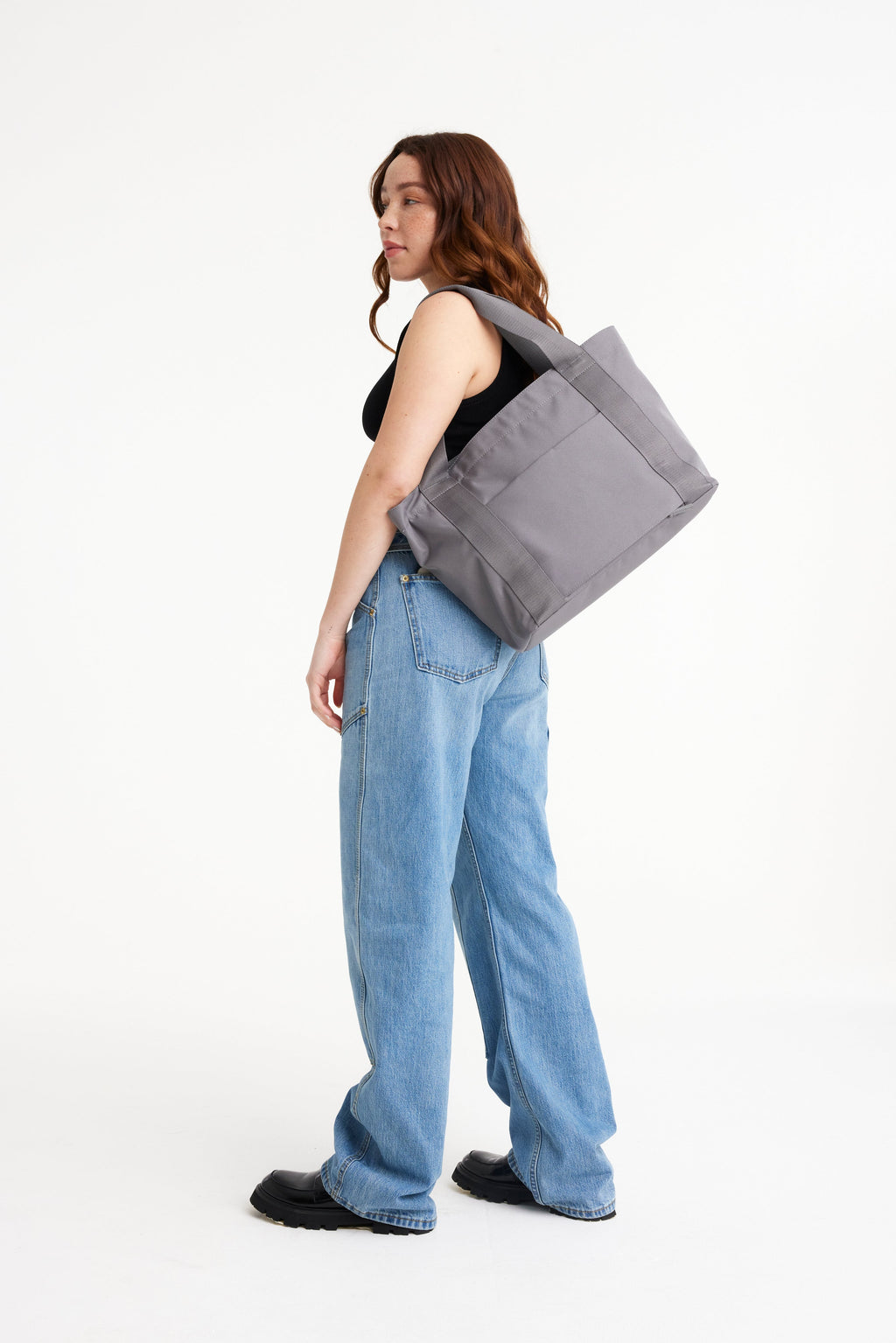 Resale The BÉISics Tote in Grey - Image 4