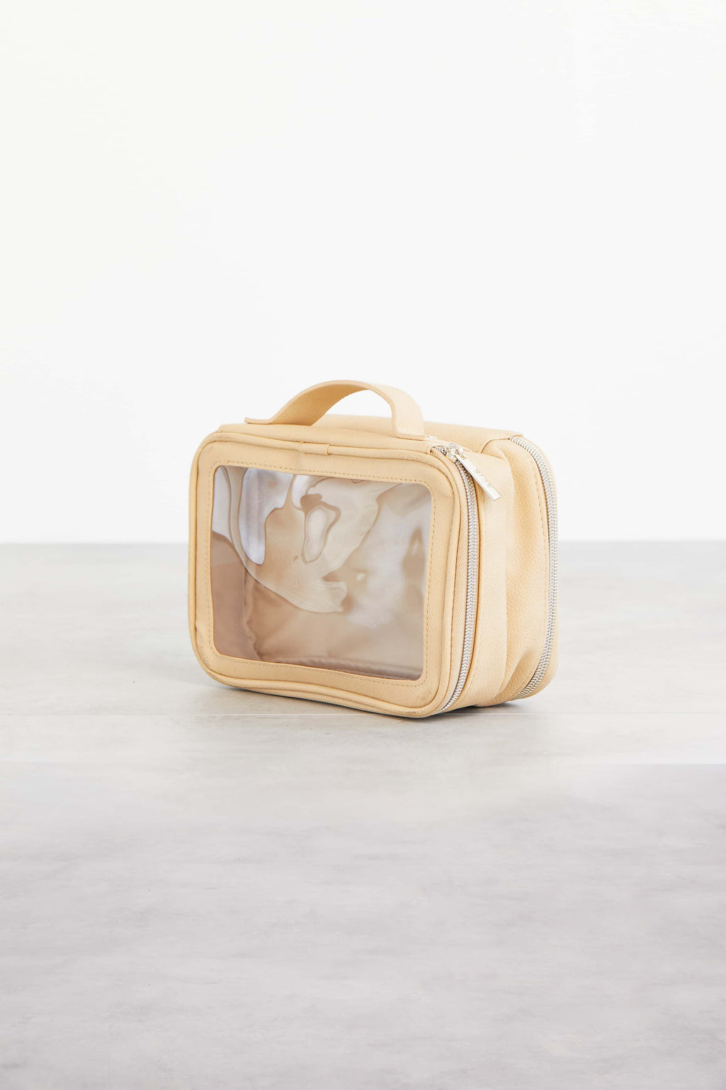 Resale The On The Go Essential Case in Beige - Image 2
