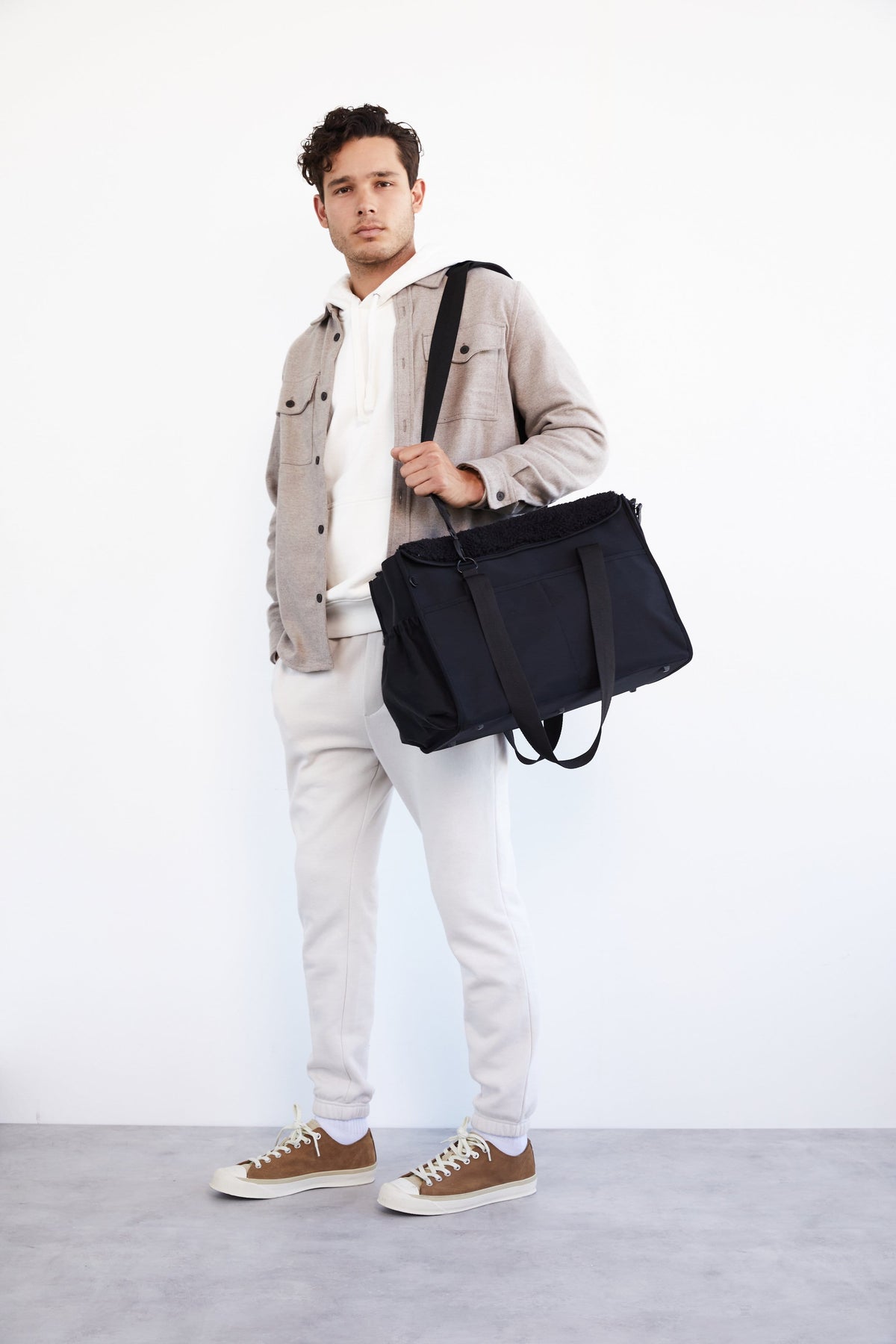 Resale The Everyday Pet Tote in Black - Image 9
