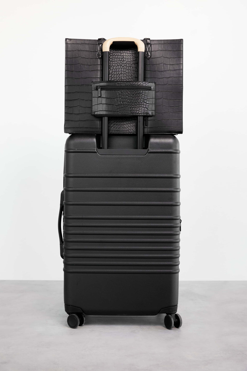 Resale The Large Work Tote in Black Croc - Image 8