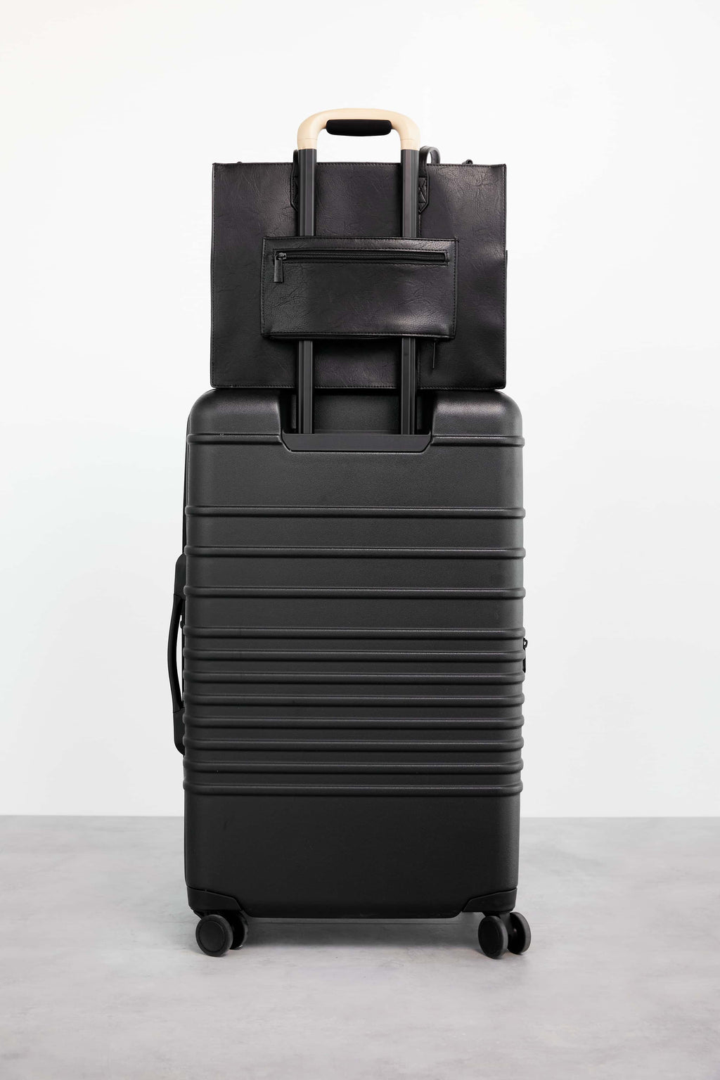 Resale The Work Tote in Black - Image 7