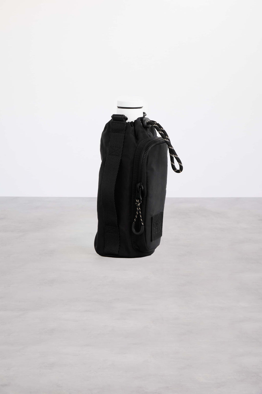 Resale The Water Bottle Sling in Black - Image 3