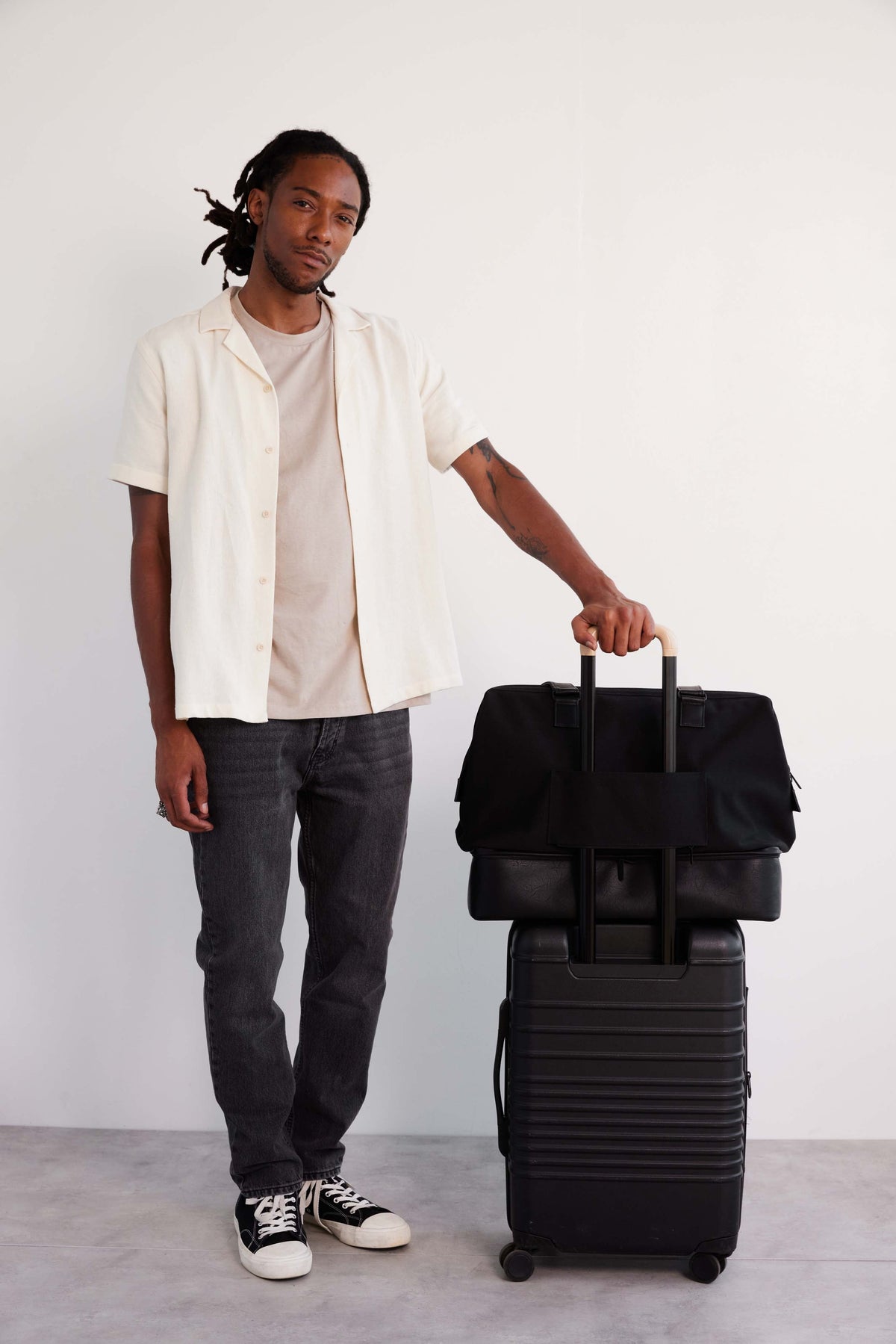 The Weekender in Black - Image 9